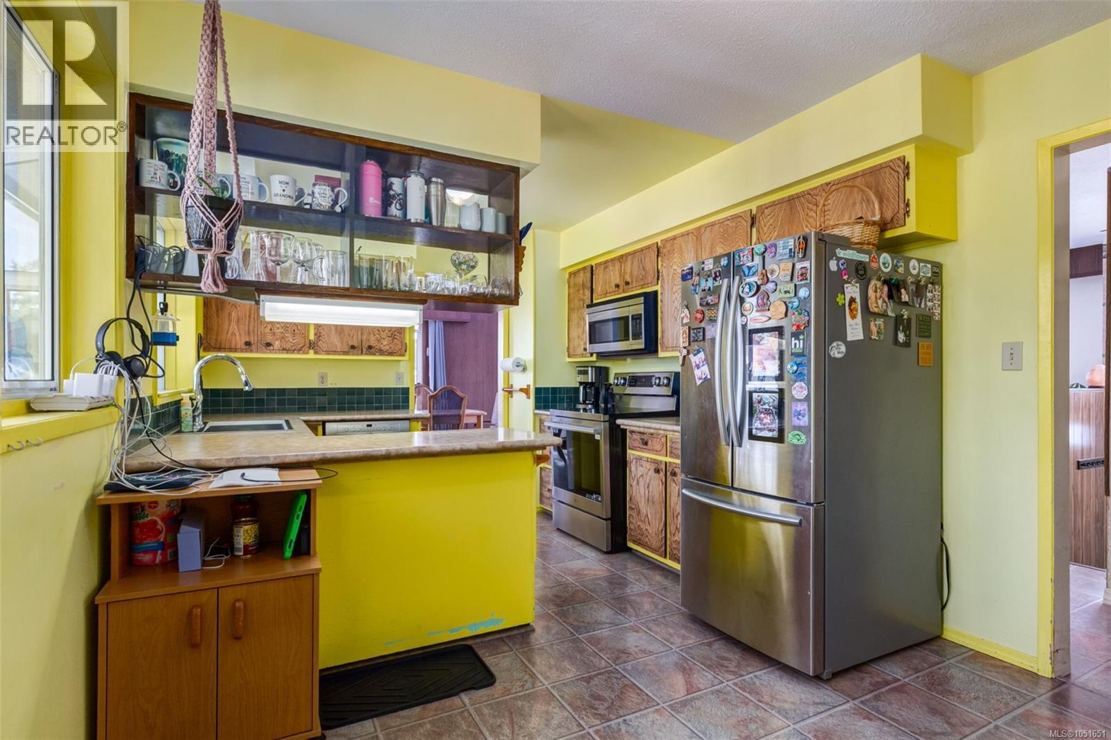 2895 Josephine St - 18