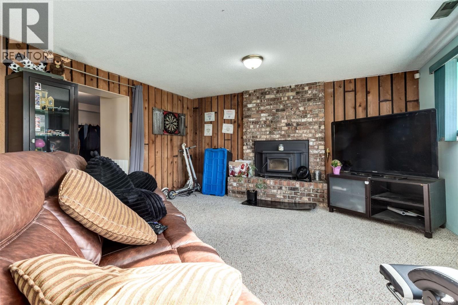 2895 Josephine St - 37