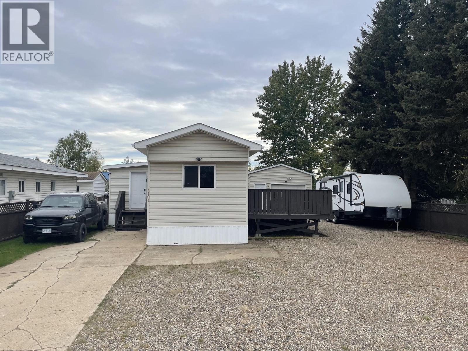 4107 E 53 AVENUE - 4
