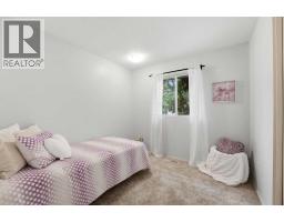 Family room - 12 Anders Street, Red Deer, AB T4R1B8 Photo 8
