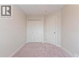 7311B 44B Avenue, Camrose — photo 16