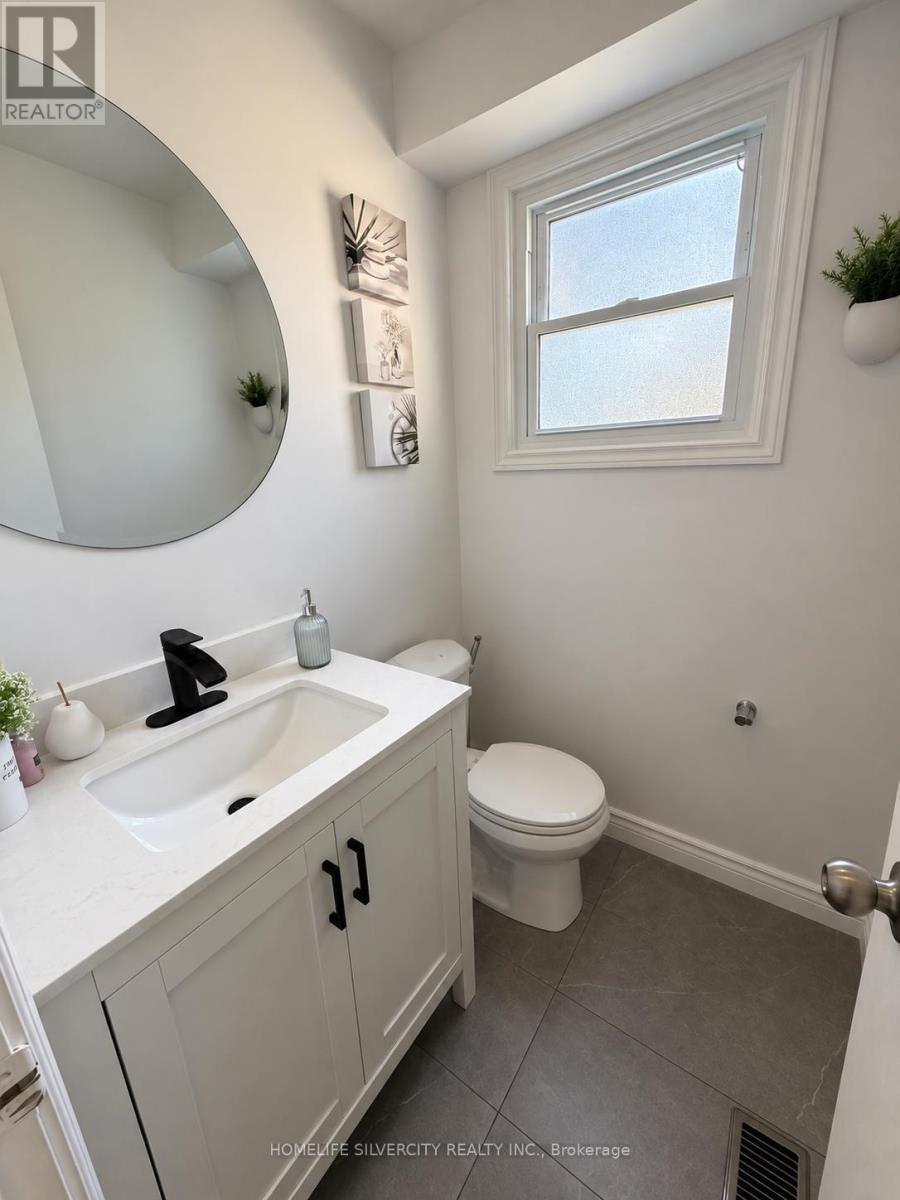 151 THOMS CRESCENT - 15