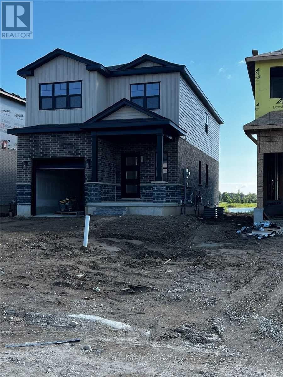 3916 AUCKLAND AVENUE, London South (South W)
