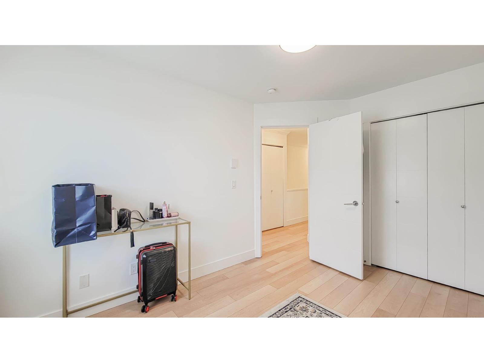 Photo of 11 6350 142 STREET 17