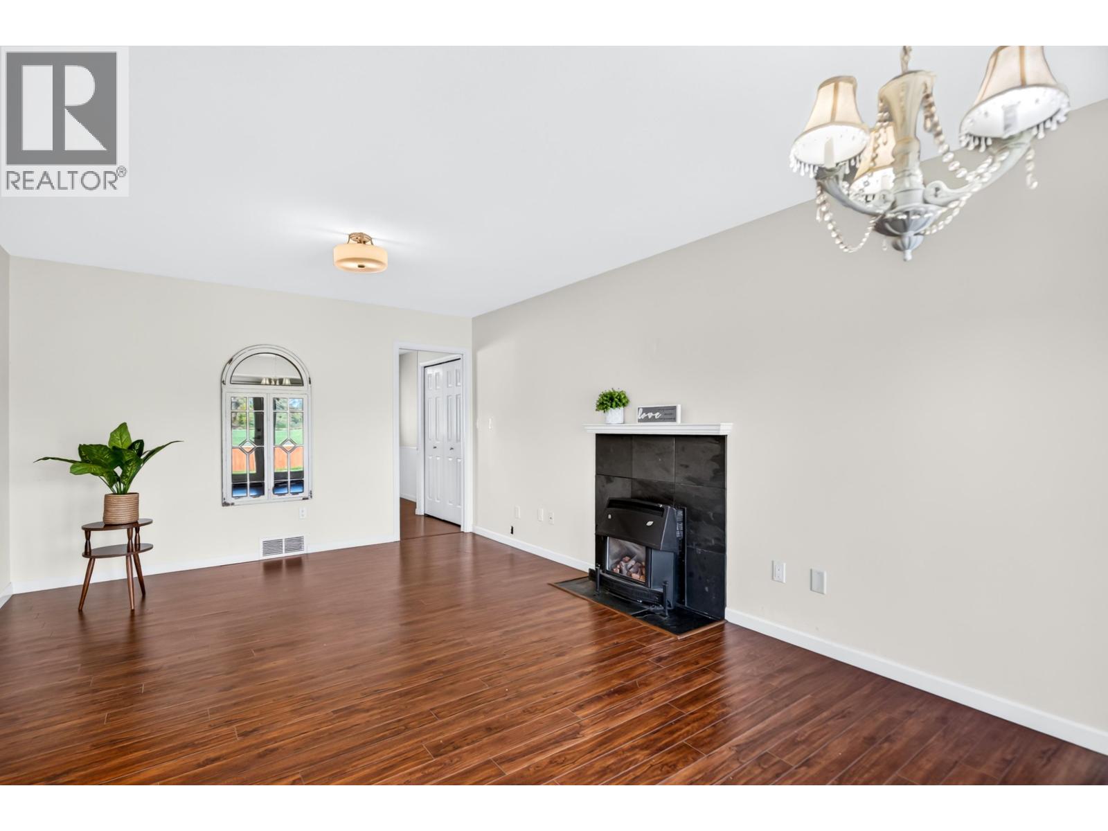 Photo of 22205 126 AVENUE 21
