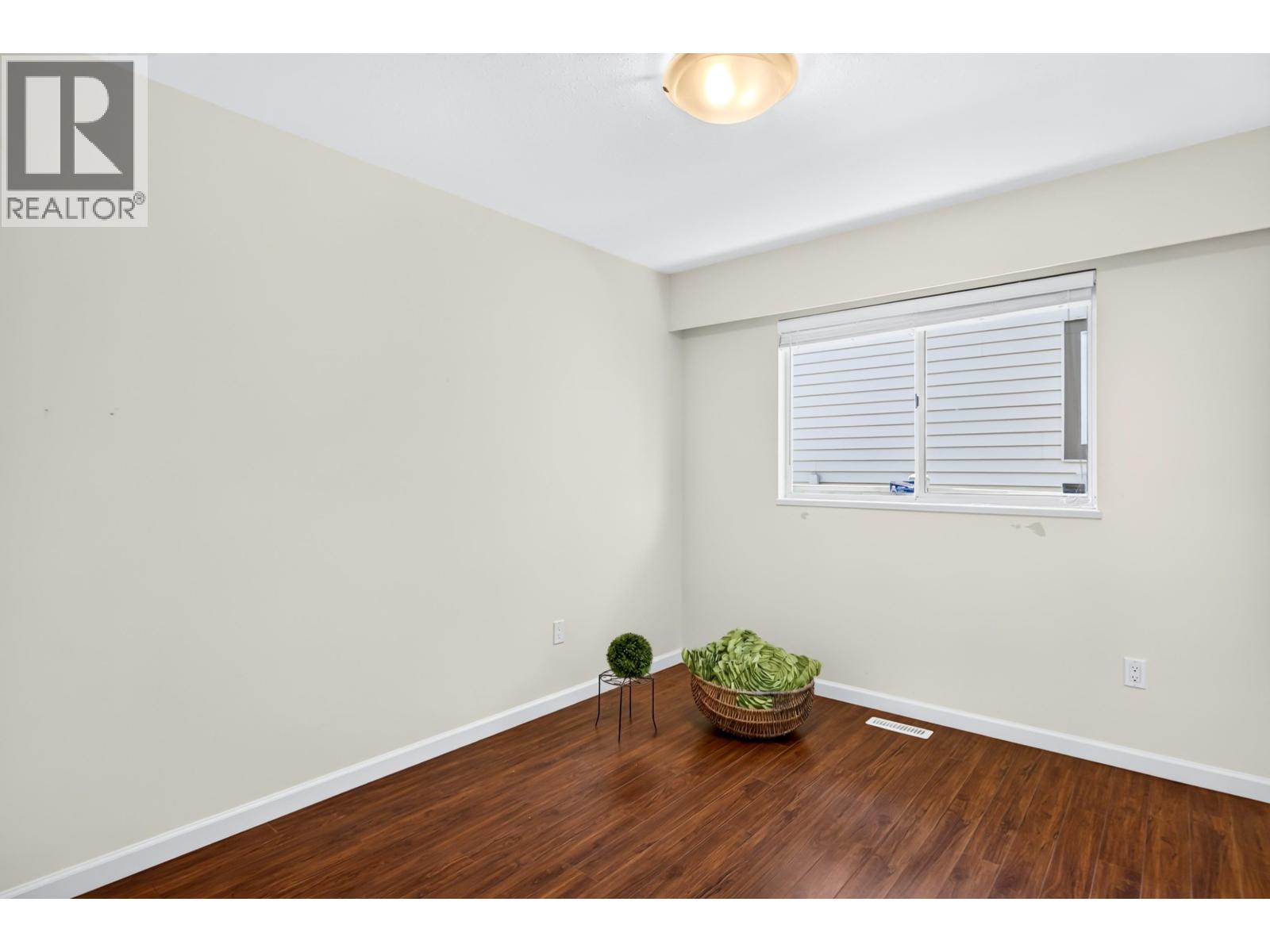 Photo of 22205 126 AVENUE 32