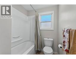 902 Cottonwood Avenue, Salmo, BC V0G1Z0 Photo 23