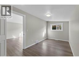 902 Cottonwood Avenue, Salmo, BC V0G1Z0 Photo 14