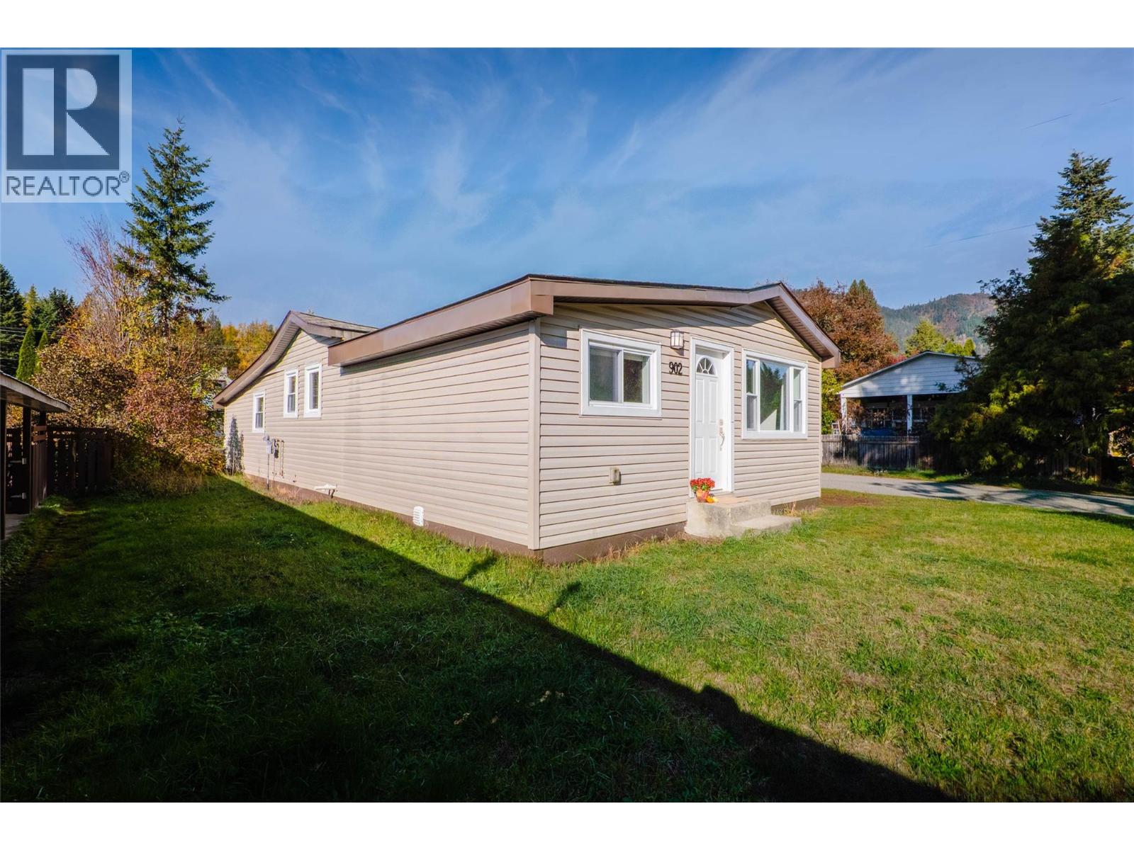 902 Cottonwood Avenue - 35