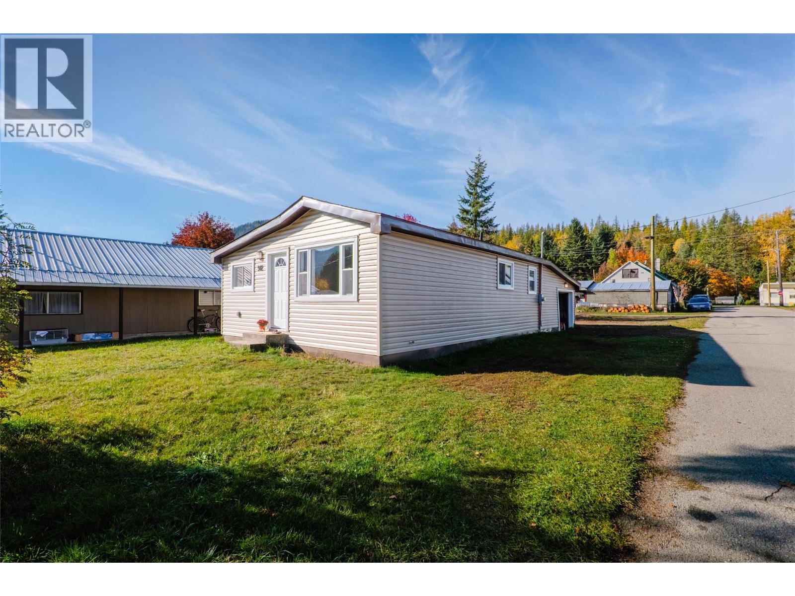 902 Cottonwood Avenue - 37