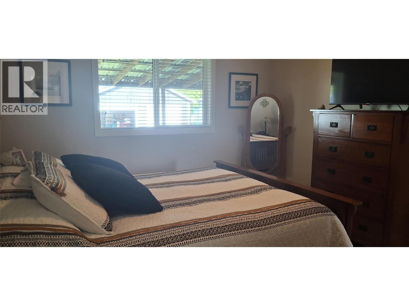 726 Whitehead Street - 13