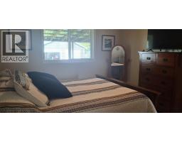 726 Whitehead Street, Sicamous, BC V0E2V1 Photo 13