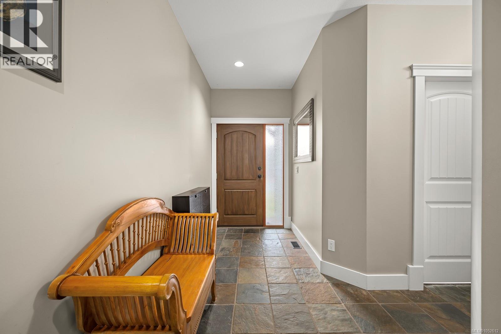 2644 Kendal Ave - 38