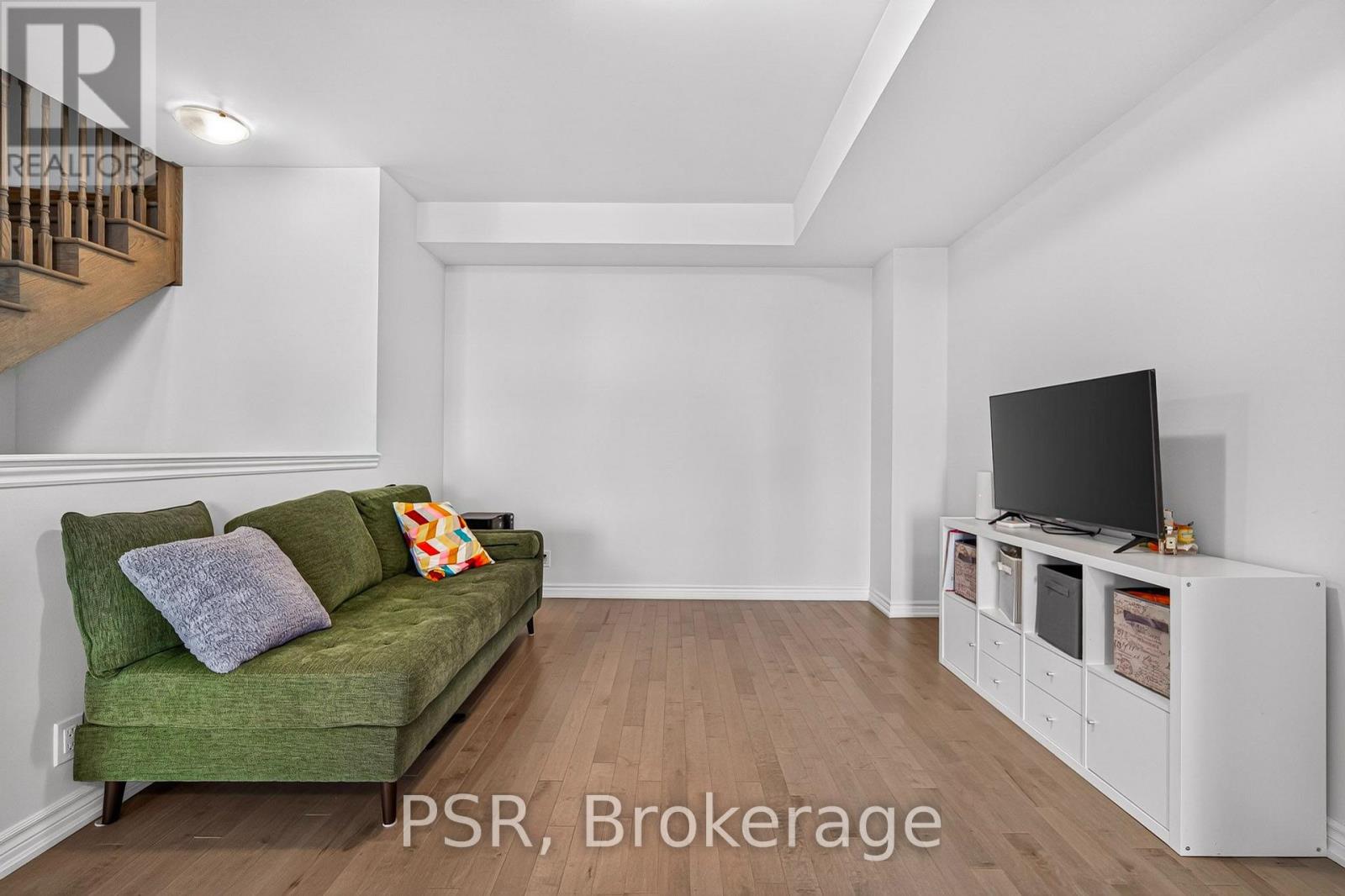 88 William Shearn Crescent, Markham, ON photo 9