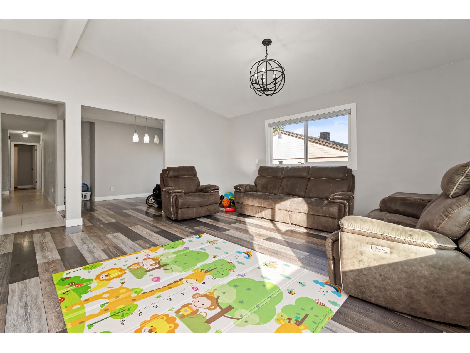 Photo of 48247 YALE ROAD, East Chilliwack 6
