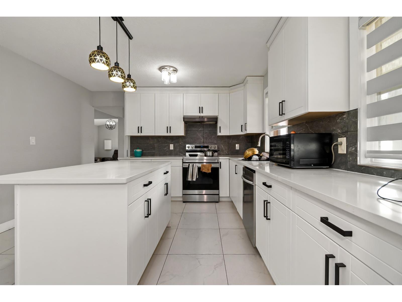 Photo of 48247 YALE ROAD, East Chilliwack 4