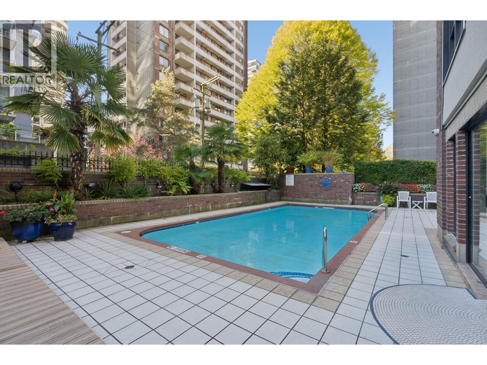 Photo of 1403 1010 BURNABY STREET 24
