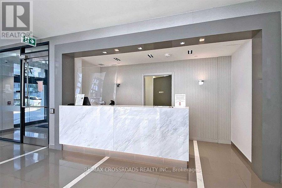 1608 - 75 ONEIDA CRESCENT, Richmond Hill (Langstaff) — photo 3