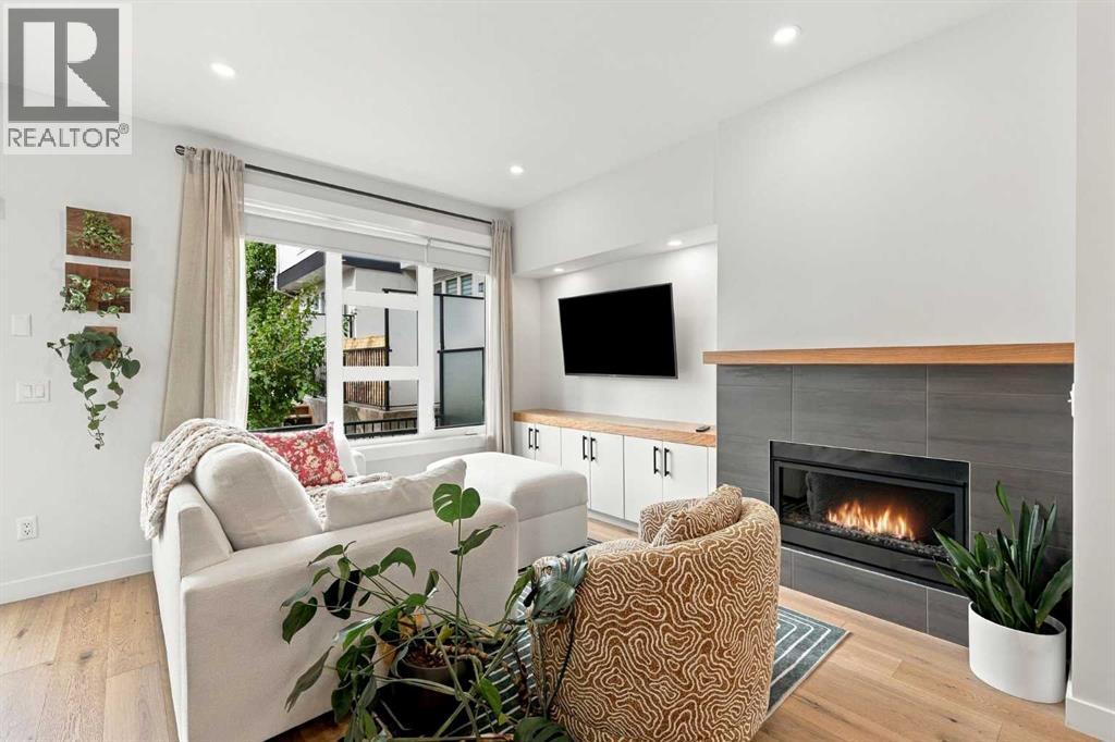 3209 16 Street SW photo 12