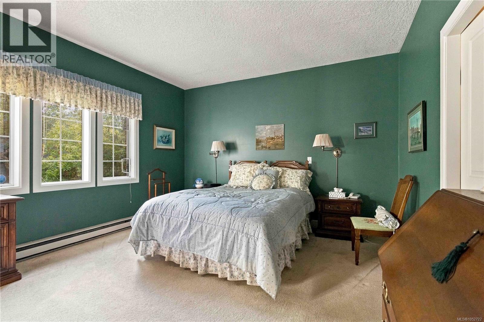 #7 1027 Belmont Ave - 14