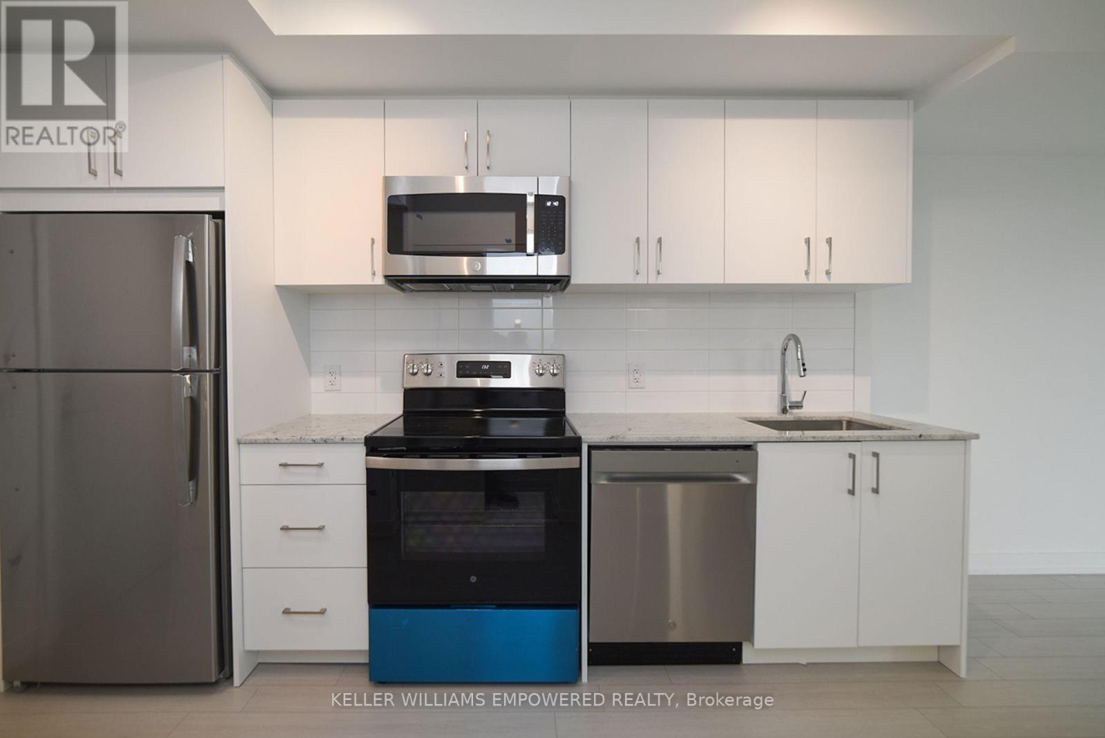 1218 - 4010 EGLINTON AVENUE W, Toronto (Humber Heights) — photo 4