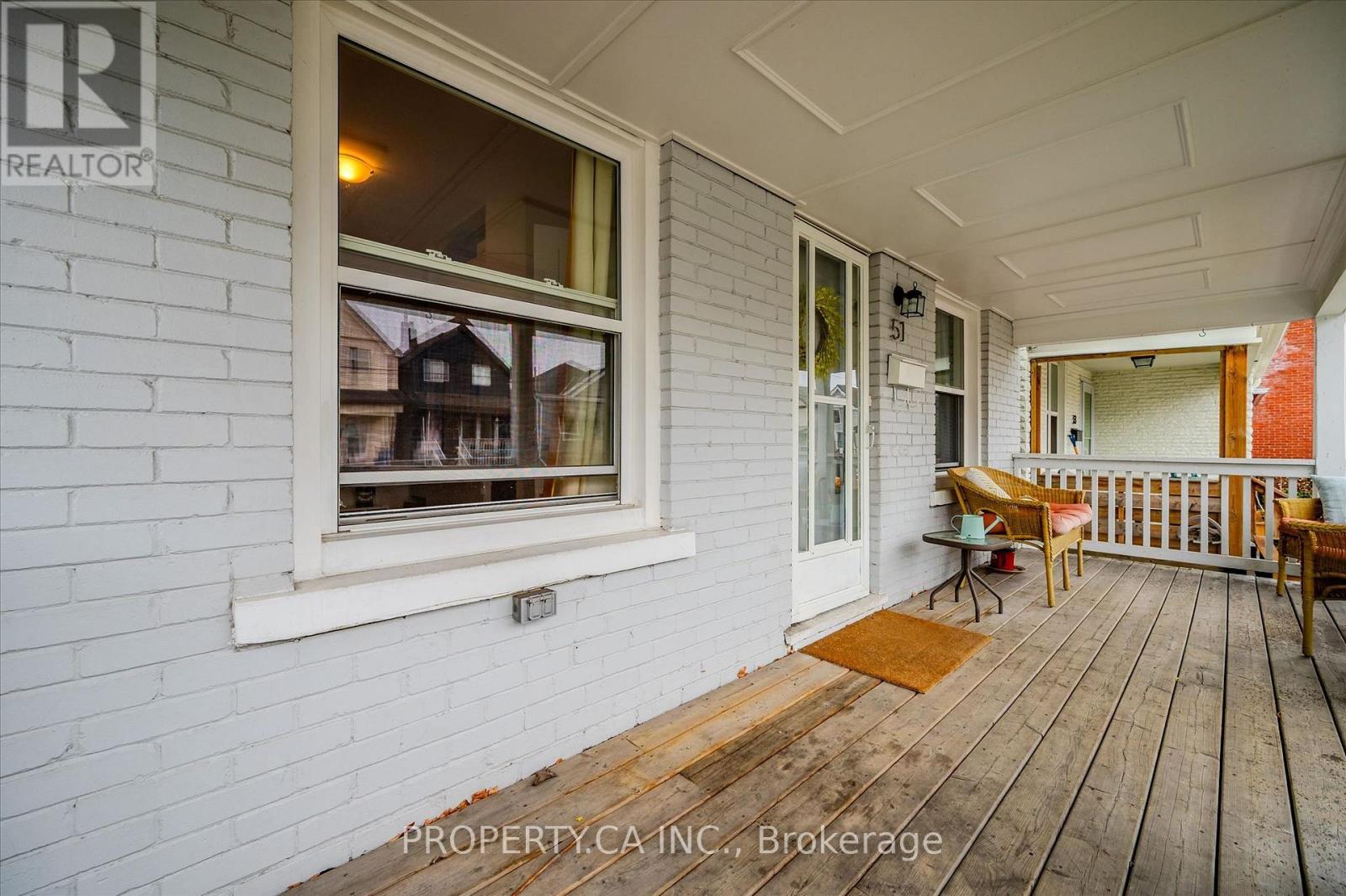 51 FAIRVIEW AVENUE, Hamilton (Crown Point) — photo 4