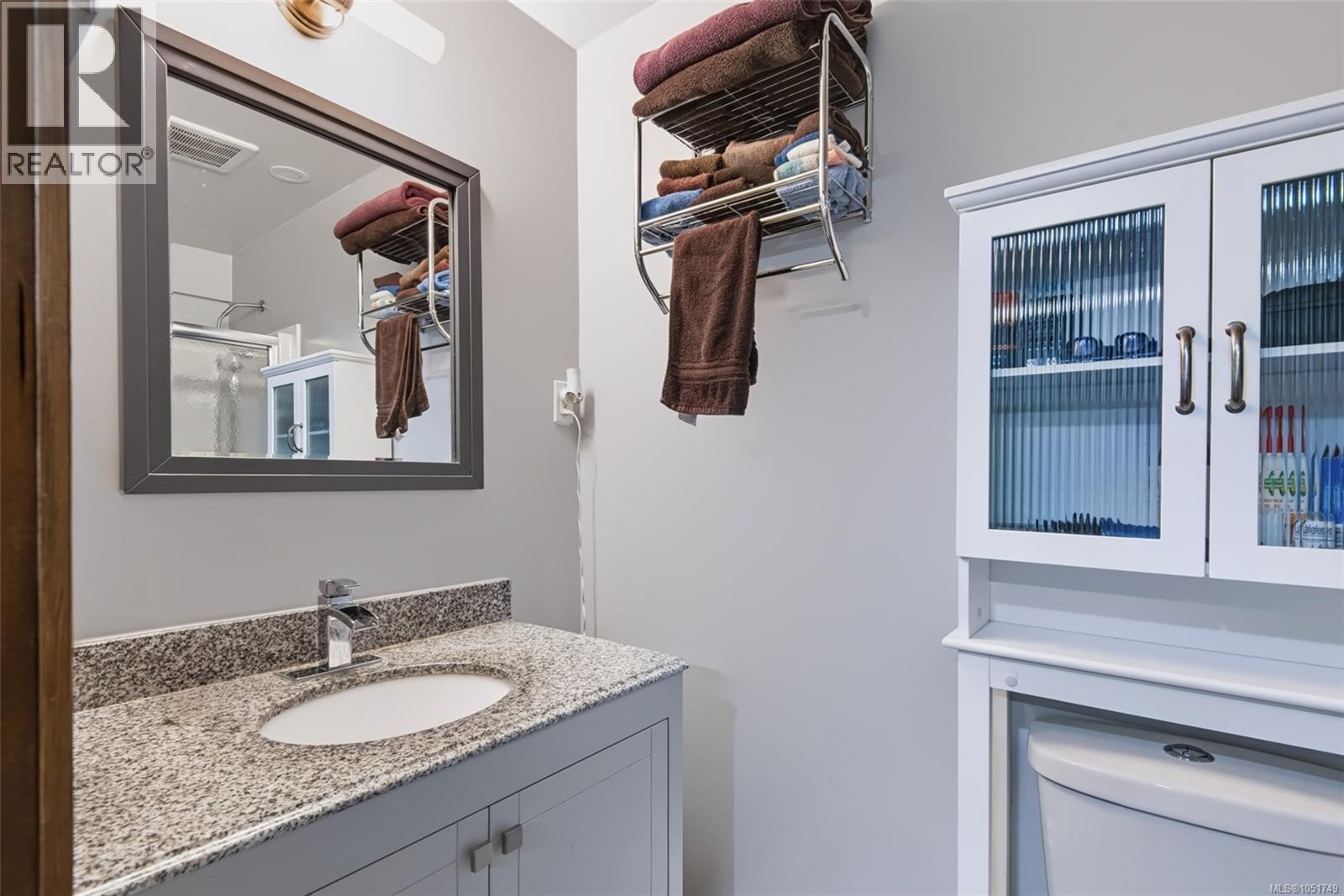 5470 Greenard St, Port Alberni - Image 1