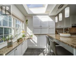 34 Kenwood Avenue, Toronto, ON M6C2R9 Photo 16