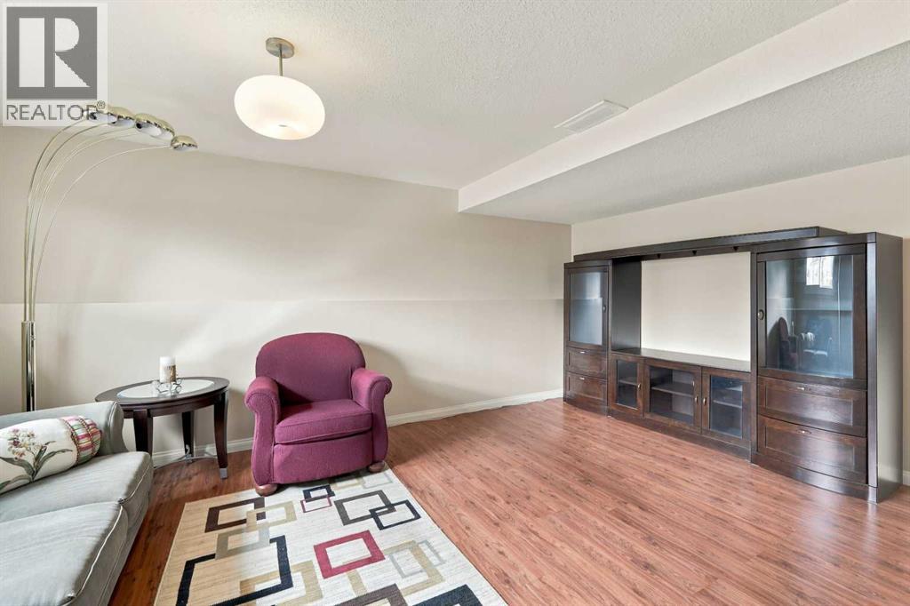 Listing photo – 4612 Womacks Road, Blackfalds
