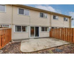 55 Royal Rd Nw, Edmonton, AB T6J2E7 Photo 35