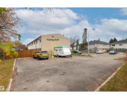 55 Royal Rd Nw, Edmonton, AB T6J2E7 Photo 40