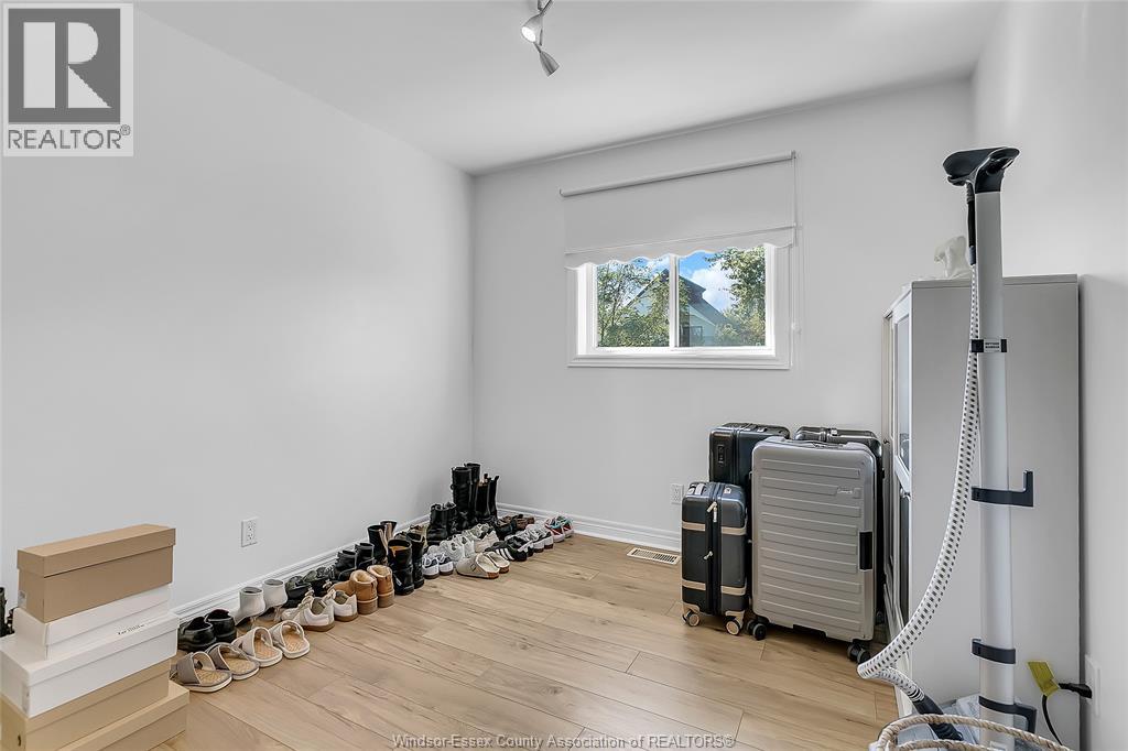 2955 RUTH ROAD - 20