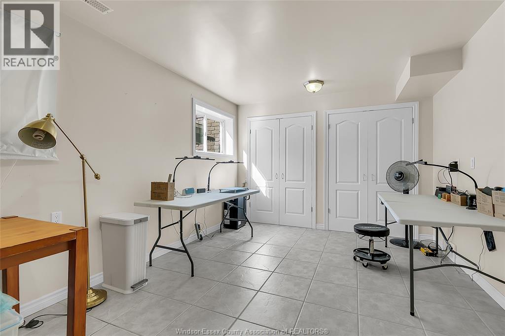 2955 RUTH ROAD - 29