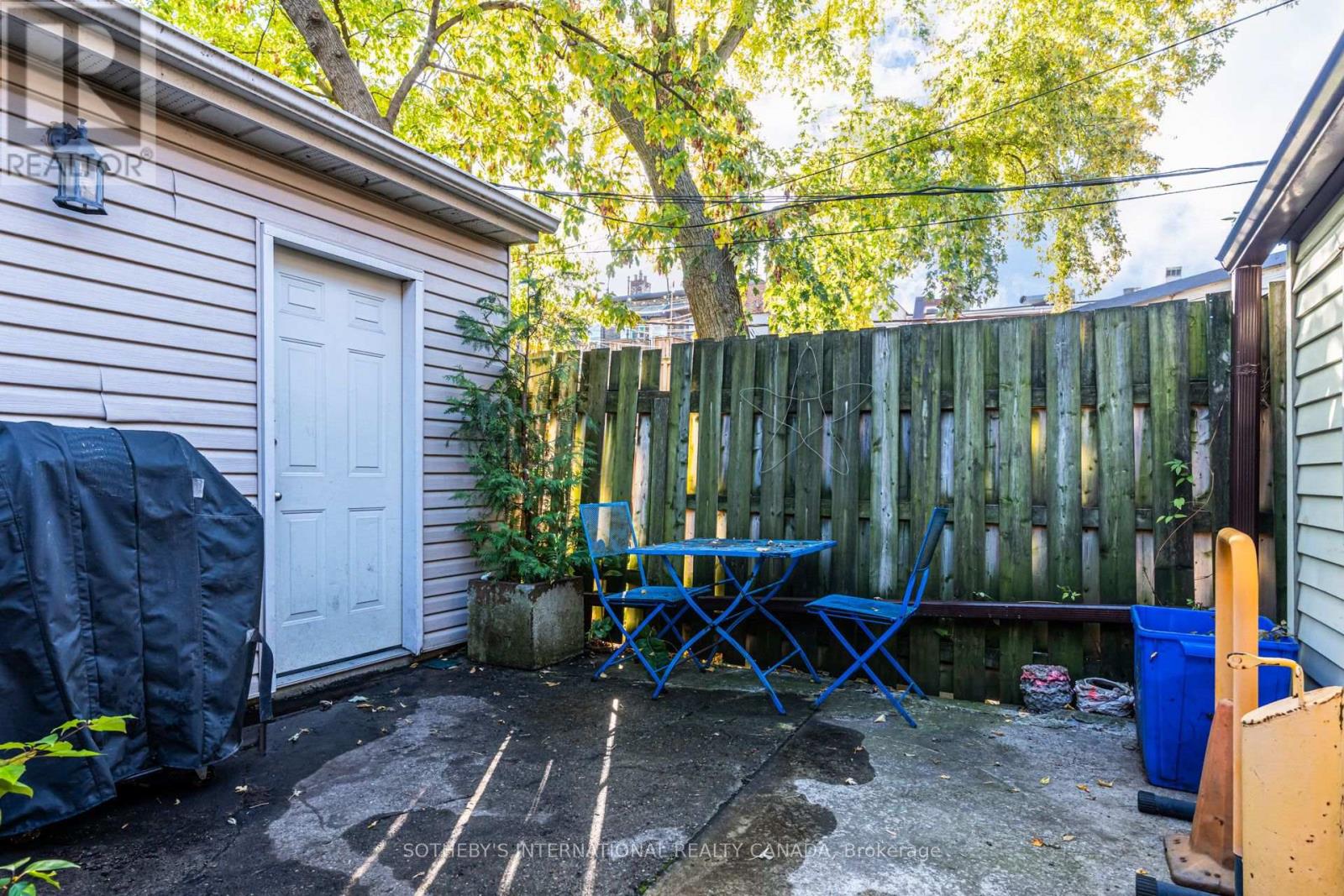 13 Euclid Avenue, Toronto, ON photo 34