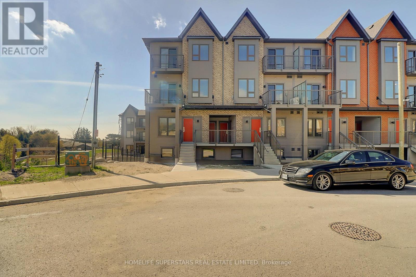 1309 - 2635 WILLIAM JACKSON DRIVE DRIVE, Pickering (Duffin Heights) — photo 2