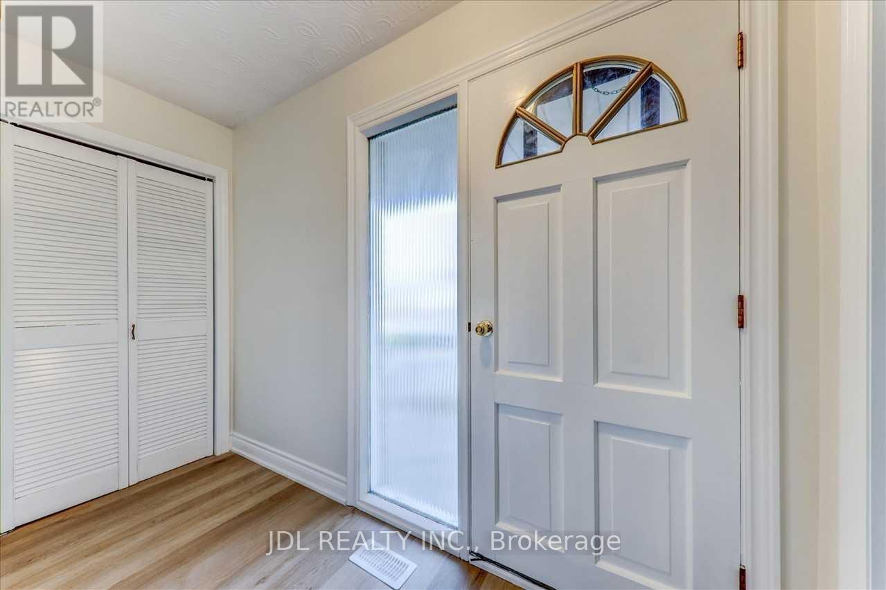 MAIN - 38 GRANDVIEW STREET S, Oshawa (Donevan) — photo 4