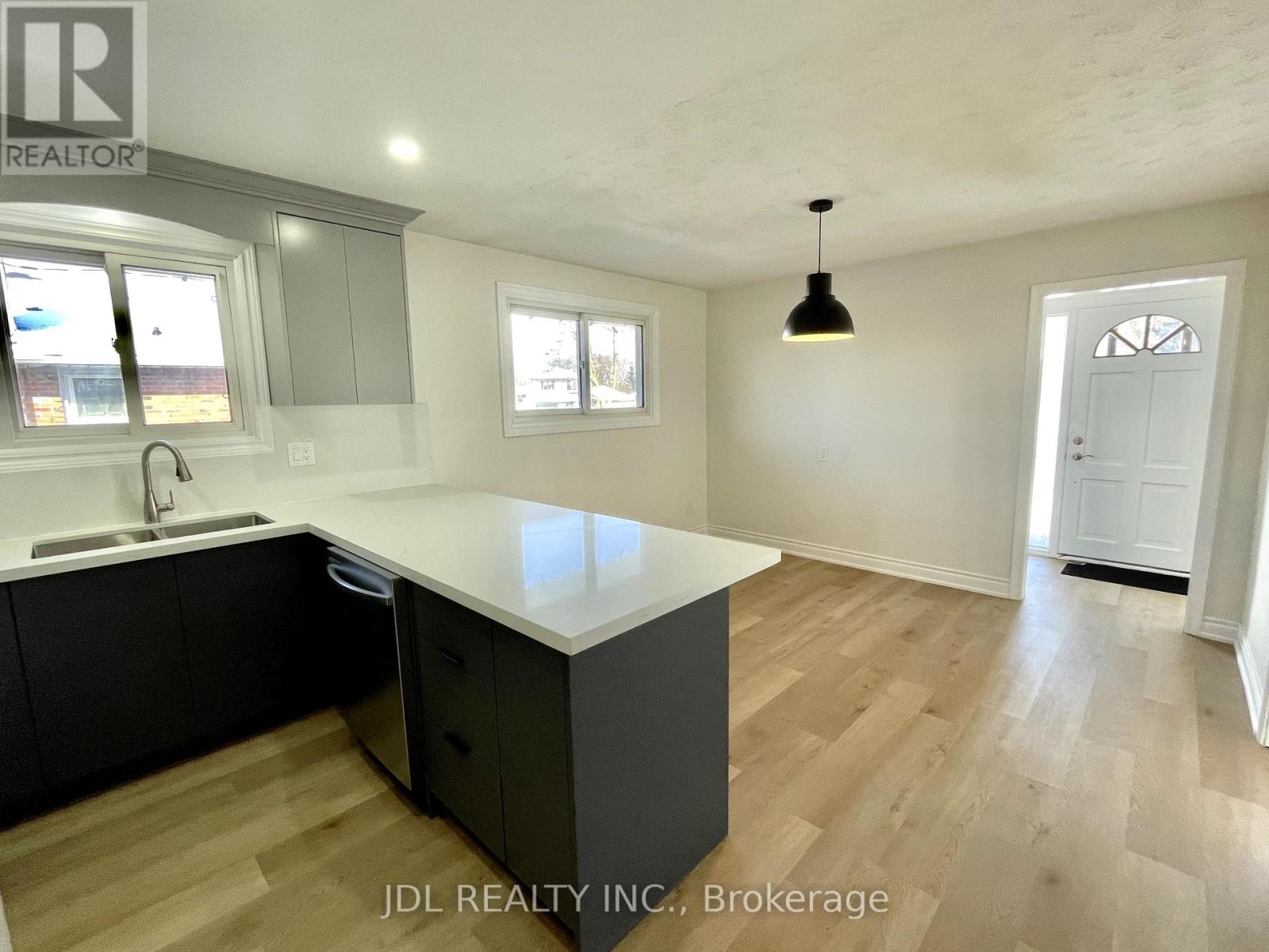 MAIN - 38 GRANDVIEW STREET S, Oshawa (Donevan) — photo 6