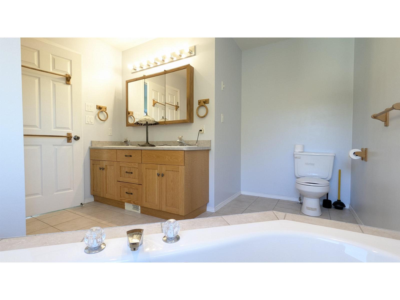 Photo of 49381 YALE ROAD, East Chilliwack 25