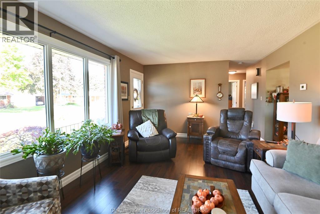 15 HILLSDALE AVENUE, Ridgetown — photo 5
