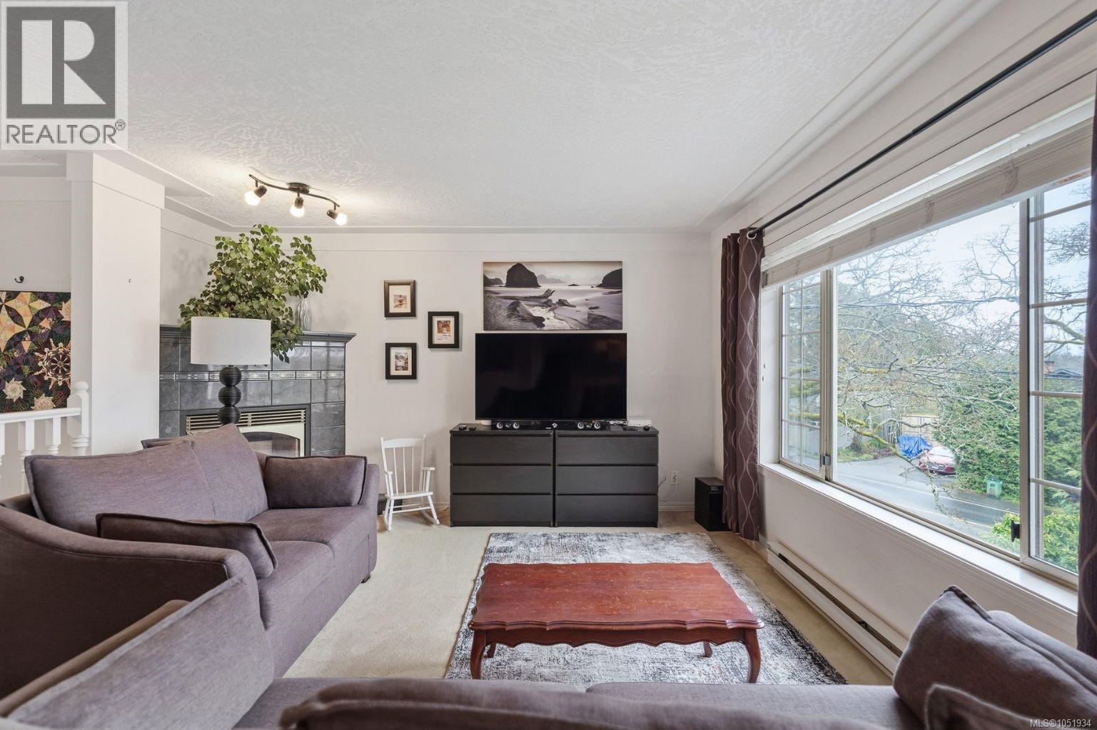 1280 Oakmount Rd - 6