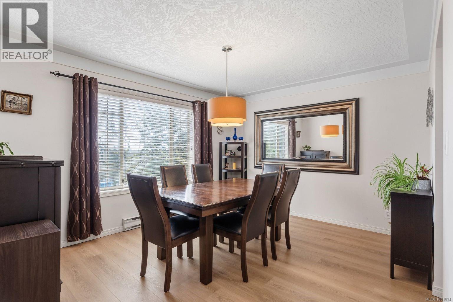 1280 Oakmount Rd - 9