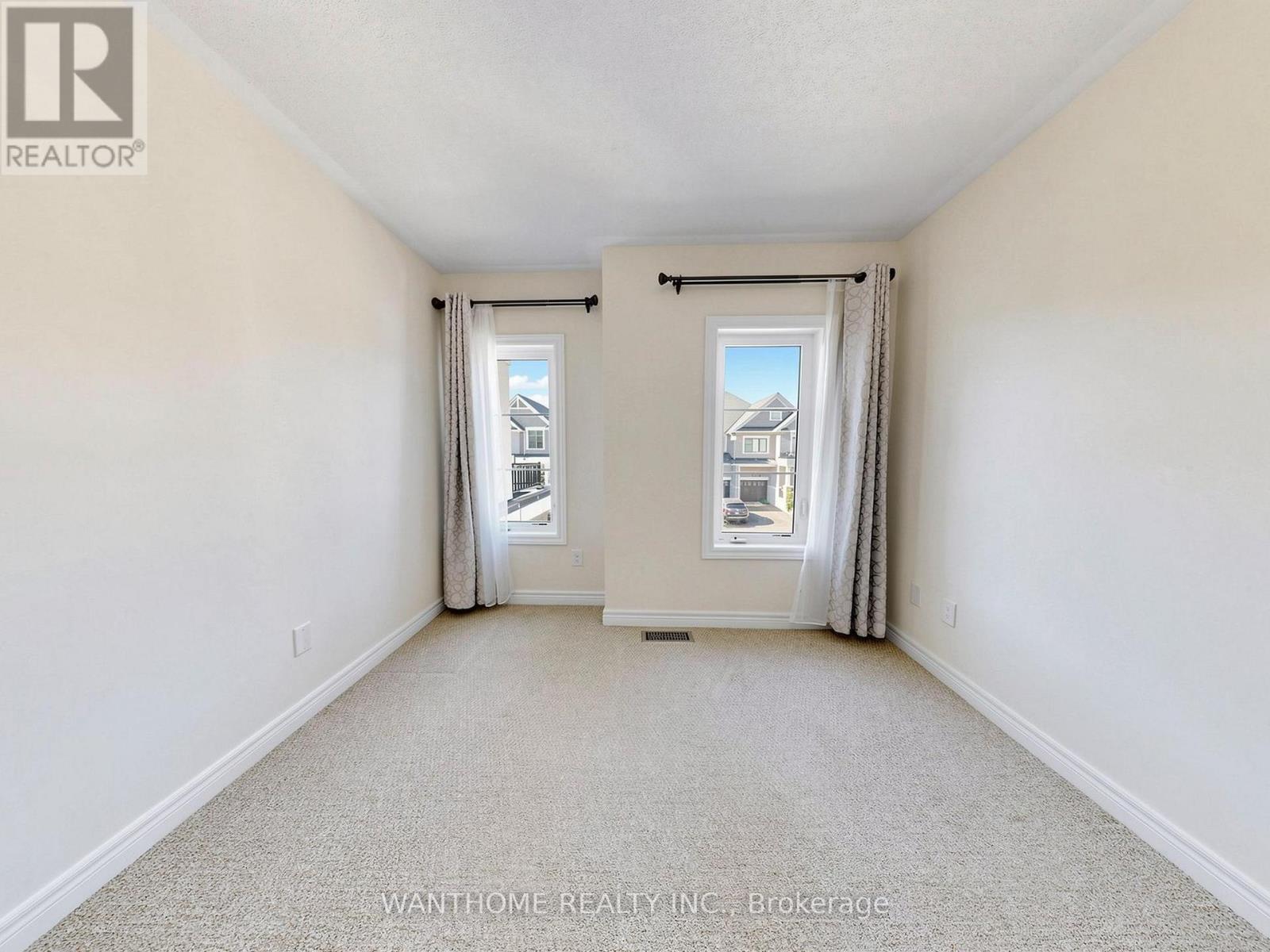 86 Prunella Crescent, East Gwillimbury, ON photo 23