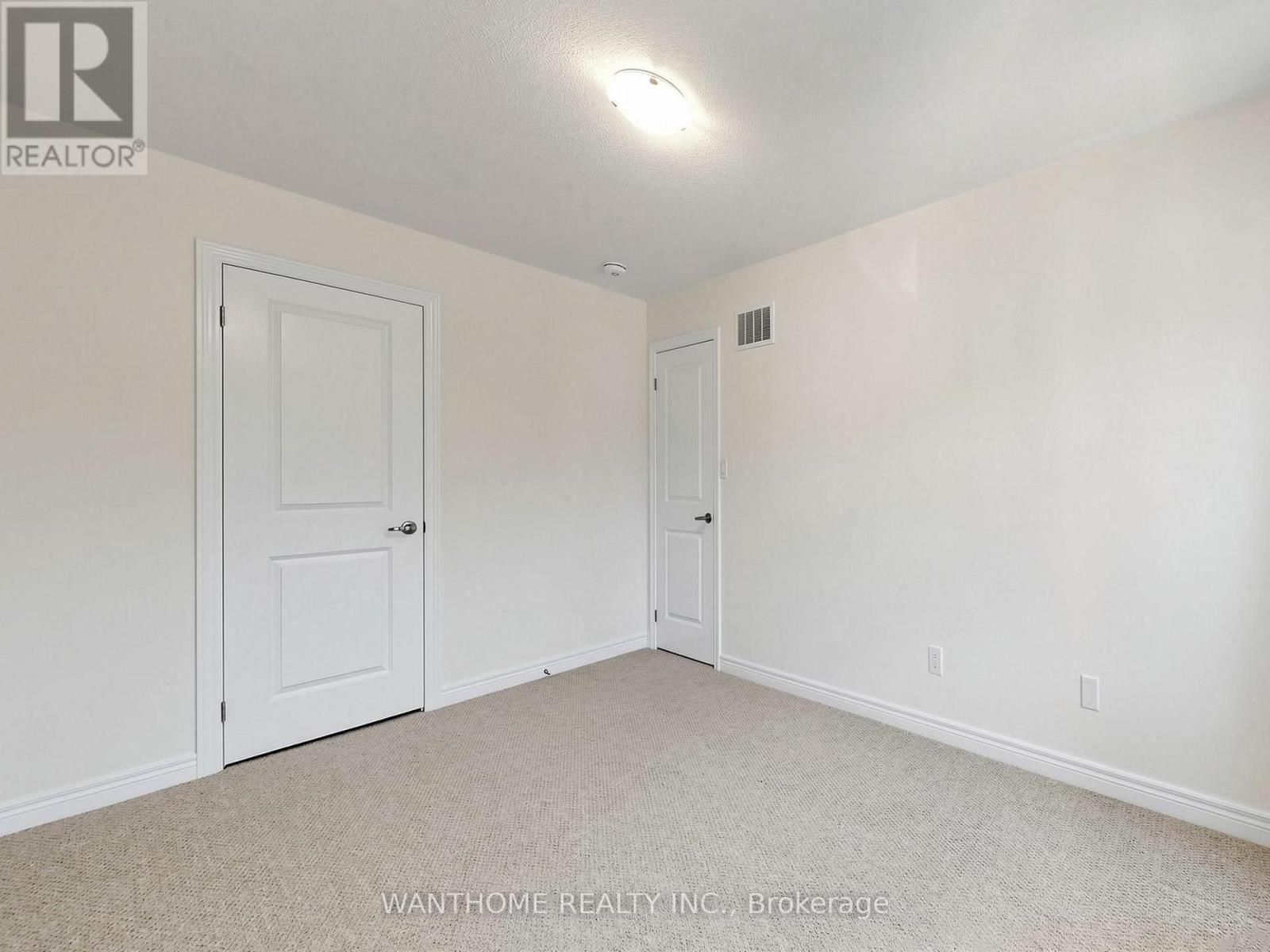 86 Prunella Crescent, East Gwillimbury, ON photo 24
