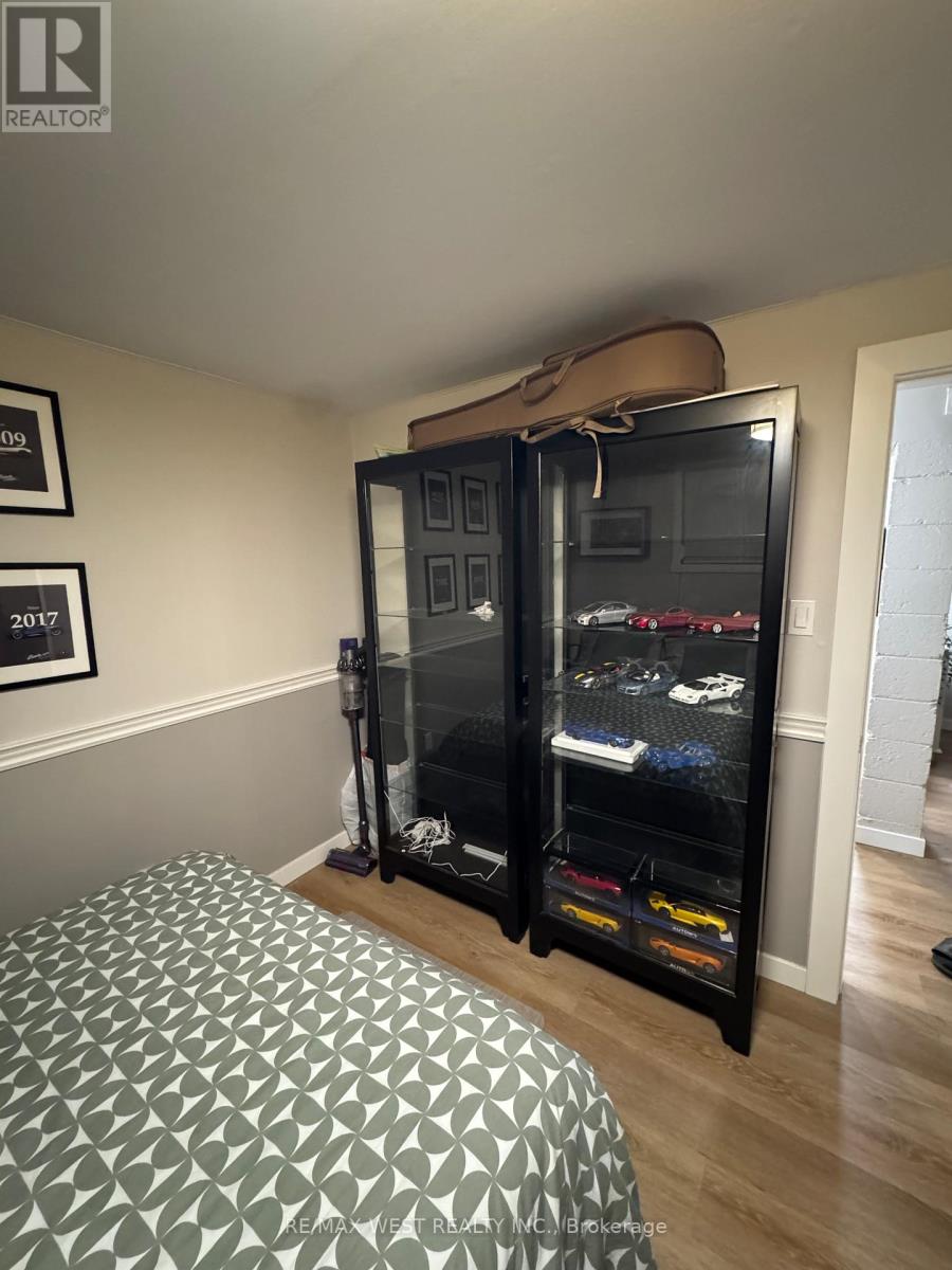B2 - 35 LILYWOOD ROAD, Toronto (Yorkdale-Glen Park) — photo 4