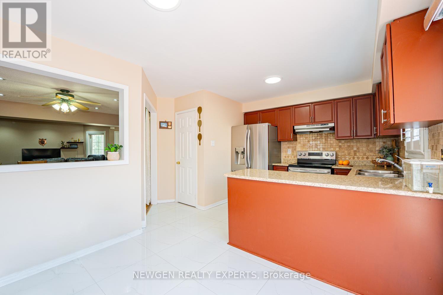 42 MCCLEAVE CRESCENT - 18