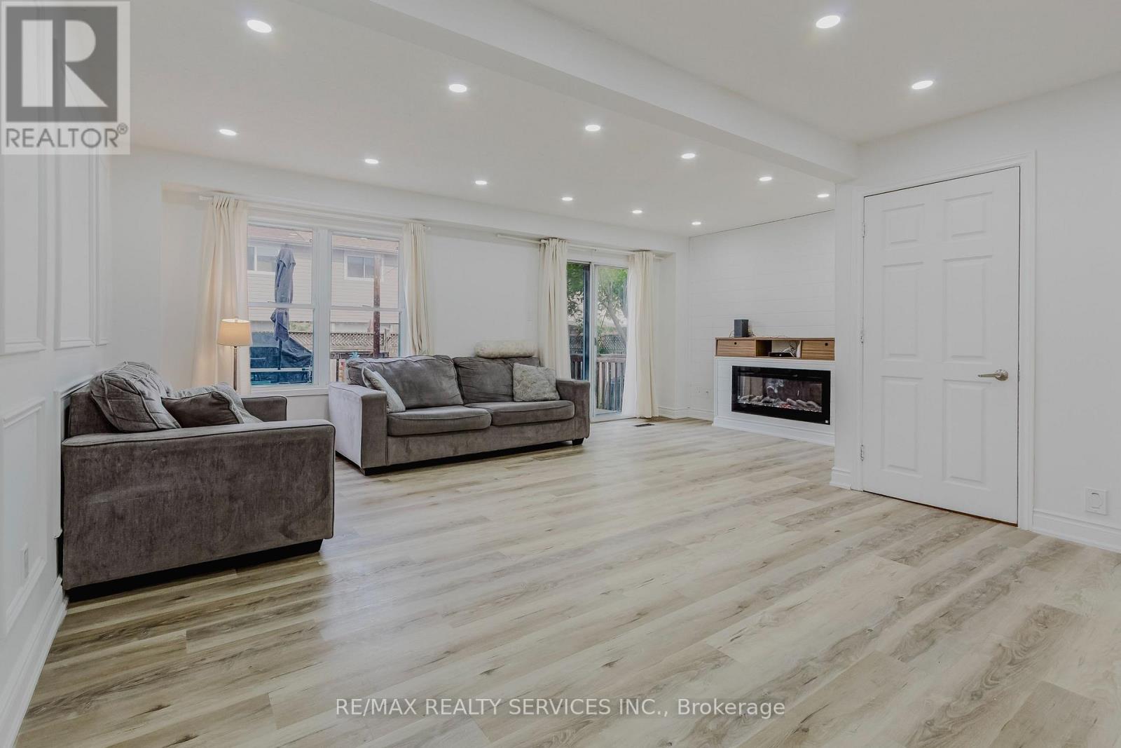 75 ROYAL SALISBURY WAY, Brampton (Madoc) — photo 5