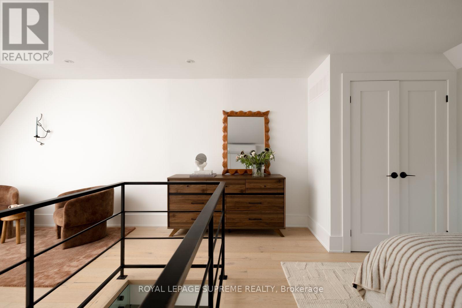 251 Crawford Street, Toronto, ON photo 19