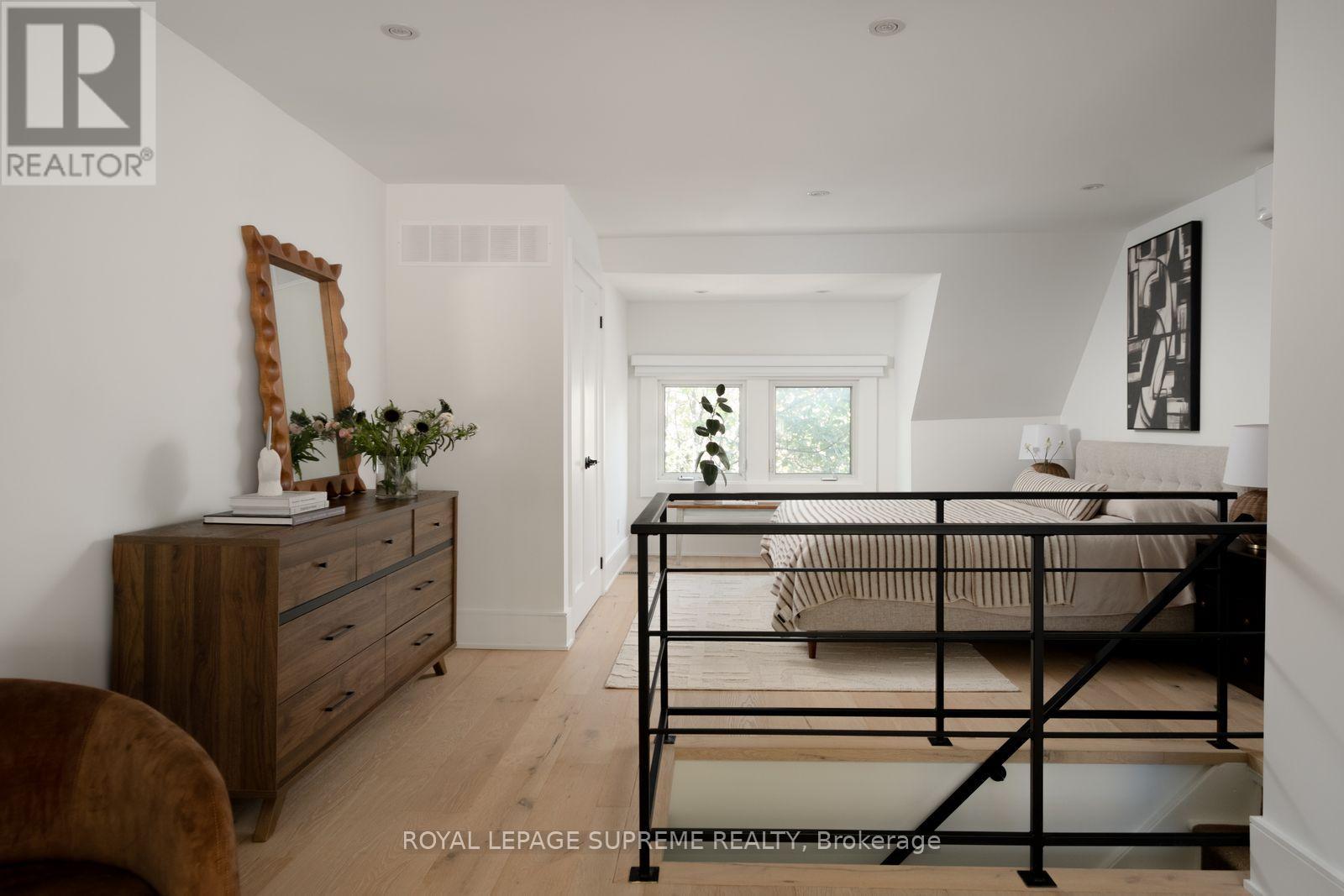 251 Crawford Street, Toronto, ON photo 20