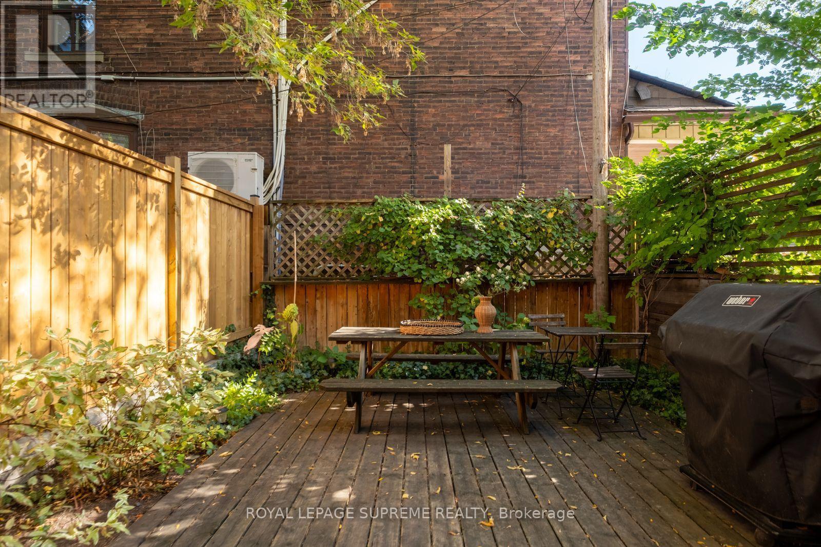 251 Crawford Street, Toronto, ON photo 36