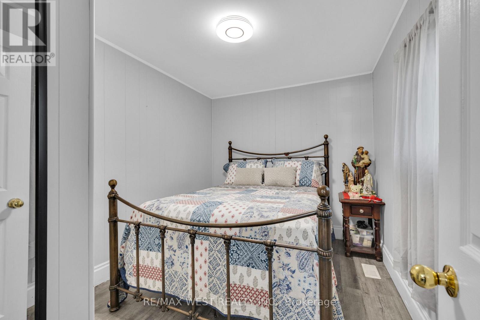1045 Wellington Avenue, Windsor, ON photo 13